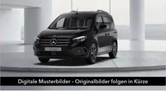 Schwarz Gebraucht 2023 Mercedes 180 Progressive Limousine | 26.950 € (Fairer Preis)