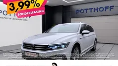 Gebraucht 2023 VW Passat Business Kombi | 29.977 € (Guter Preis)