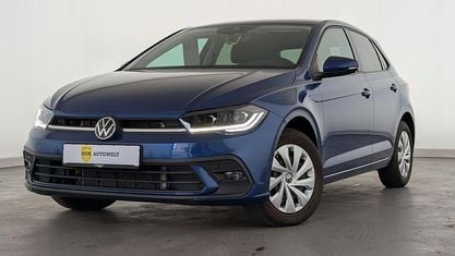 Używany VW Polo Life 110 KM (80 kW) 2023 Niebieski Hatchback