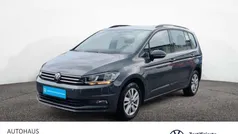 Gebraucht 2020 VW Touran Comfortline Van / Kleinbus | 26.490 € (Fairer Preis)