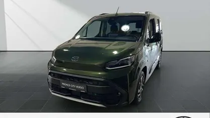 Nuova Toyota Proace Verso City 110 CV (80 kW) 2026 Blu Station wagon