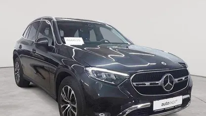Gebraucht Mercedes GLC220 Advanced 197 PS (144 kW) 2023 Graphitgrau metallic SUV
