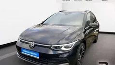 Schwarz Gebraucht 2023 VW Golf VIII Style Kombi | 25.910 € (Fairer Preis)
