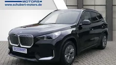 Schwarz Neu 2025 BMW iX1 Comfort Edition SUV | 43.500 € (Superpreis)