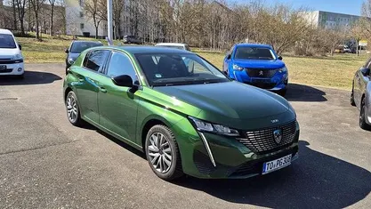 Gebraucht 2023 Peugeot 308 Allure Limousine | 22.000 € (Fairer Preis)