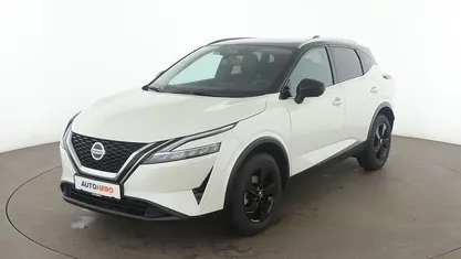 Weiß Gebraucht 2021 Nissan Qashqai SUV | 23.710 € (Fairer Preis)