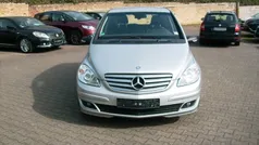 Silber Gebraucht 2006 Mercedes B150 Van / Kleinbus | 1.799 € (Fairer Preis)