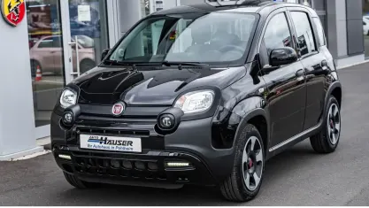 Gebraucht Fiat Panda Cross Cross 69 PS (50 kW) 2023 Schwarz Kleinwagen