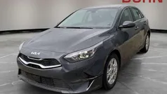 Grau Neu 2025 Kia Ceed Limousine | 25.990 € (Fairer Preis)