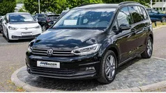 Grau Gebraucht 2025 VW Touran Comfortline Van / Kleinbus | 36.385 € (Fairer Preis)