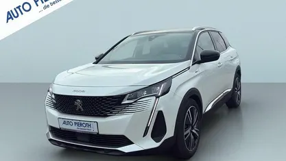Weiß Gebraucht 2021 Peugeot 3008 GT SUV | 23.850 € (Fairer Preis)