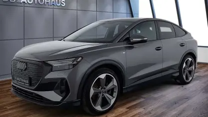 Gebraucht Audi Q4 Sportback e-tron Ambiente 150 kW (204 PS) 2023 Grau SUV