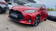 Karmina rot Gebraucht 2024 Toyota Yaris Kleinwagen | 19.470 € (Guter Preis)