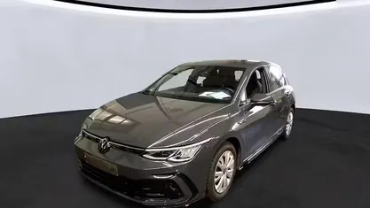 Gebraucht VW Golf VIII R-line 131 PS (96 kW) 2024 Limousine