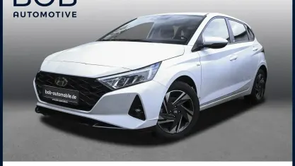 Gebraucht Hyundai i20 Trend 101 PS (74 kW) 2020 Weiss Kleinwagen