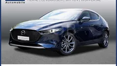 Silber Neu 2025 Mazda 3 Exclusive Limousine | 28.840 € (Fairer Preis)