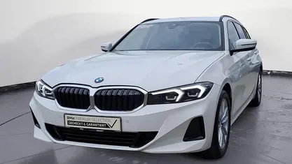 Gebraucht BMW 318 150 PS (110 kW) 2025 Weiß Kombi
