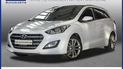 Gebraucht 2017 Hyundai i30 Passion Kombi | 11.950 € (Fairer Preis)