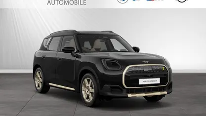 Midnight black ii metallic Gebraucht 2024 Mini Countryman SUV | 38.390 € (Guter Preis)