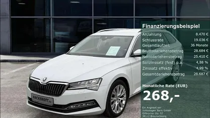 Weiss Gebraucht 2022 Skoda Superb Style Kombi | 33.880 € (Superpreis)