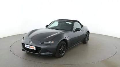 Usado Mazda MX5 Exclusive-Line 131 HP (96 kW) 2016 Cabrios