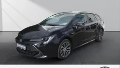 Schwarz Gebraucht 2020 Toyota Corolla Team Kombi | 20.890 € (Fairer Preis)