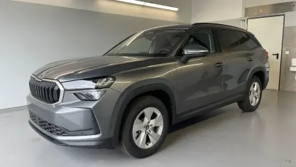 Neu Skoda Kodiaq Selection 204 PS (150 kW) 2026 [5x5x] graphit grau metallic SUV