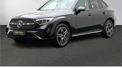 Gebraucht Mercedes GLC300 AMG 269 PS (197 kW) 2025 SUV