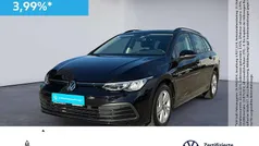 Gebraucht 2023 VW Golf VIII Life Kombi | 26.640 € (Fairer Preis)
