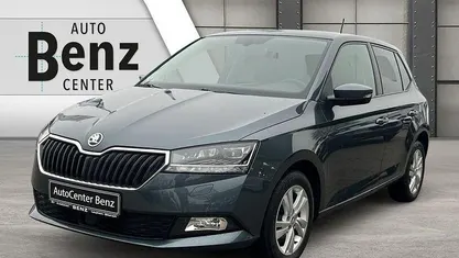 Grau Gebraucht 2018 Skoda Fabia Style Limousine | 13.790 € (Fairer Preis)