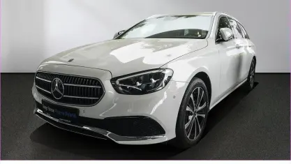Used Mercedes E300 Avantgarde 306 HP (225 kW) 2022 White Estate