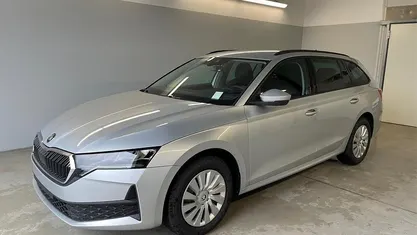 Gebraucht 2025 Skoda Octavia Essence Kombi | 30.980 € (Guter Preis)