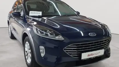 Używany Ford Kuga Titanium 190 KM (139 kW) 2021 Niebieski SUV