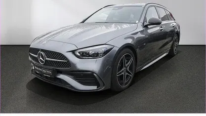 Grau Gebraucht 2022 Mercedes C300 AMG Limousine | 41.270 € (Fairer Preis)