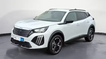 Usata Peugeot 2008 Allure 131 CV (96 kW) 2024 Bianco SUV
