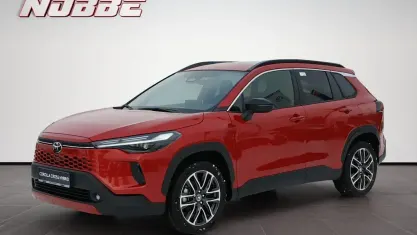 Nowe Toyota Corolla Cross 140 KM (102 kW) 2026 Czerwony SUV