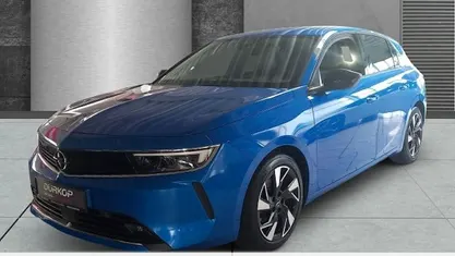Blau Gebraucht 2022 Opel Astra Elegance Limousine | 18.250 € (Fairer Preis)