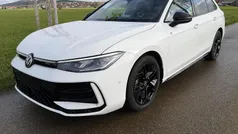 Gebraucht 2024 VW Passat R-line Kombi | 49.290 € (Superpreis)
