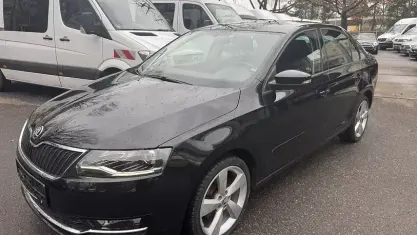 Usata Skoda Rapid 110 CV (80 kW) 2017 Nero Utilitaria