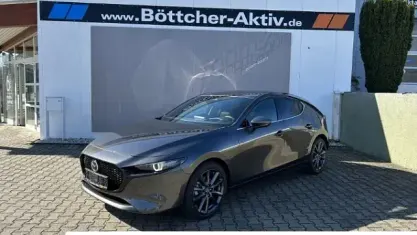 Neu Mazda 3 140 PS (102 kW) 2025 Grau Limousine