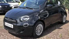 Gebraucht 2025 Fiat 500e Red Limousine | 25.689 € (Superpreis)