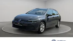 Grau Gebraucht 2022 VW Golf VIII Life Kombi | 23.890 € (Fairer Preis)