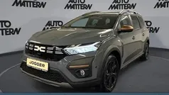 Grau Gebraucht 2024 Dacia Jogger Extreme Van / Kleinbus | 20.689 € (Fairer Preis)