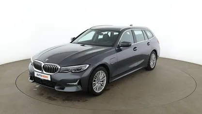 Gebraucht BMW 320e Luxury Line 204 PS (150 kW) 2021 Grau Kombi