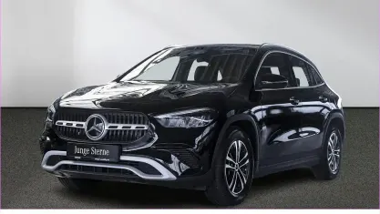 Second-hand Mercedes GLA200 163 CP (119 kW) 2024 Negru SUV