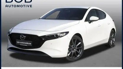 Gebraucht Mazda 3 Center-Line 140 PS (102 kW) 2025 Arctic white Limousine