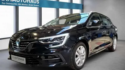 Gebraucht Renault Mégane GrandTour Business 140 PS (102 kW) 2022 Kombi