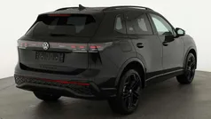 Grenadill schwarz metallic Neu 2025 VW Tiguan R-line SUV | 54.684 € (Fairer Preis)