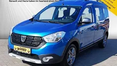 Blau Gebraucht 2020 Dacia Dokker Stepway Van | 15.950 € (Fairer Preis)