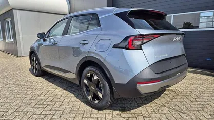 Lunarsilber metallic Neu 2025 Kia Sportage Vision SUV | 30.490 € (Superpreis)